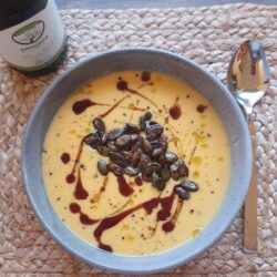 Cremige Butternut-Kürbis Suppe