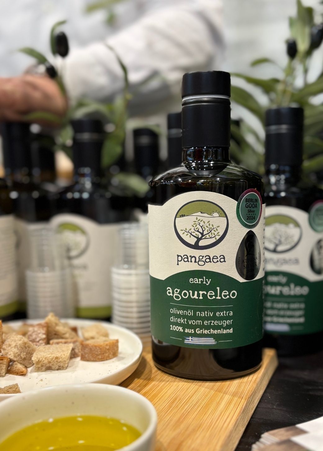 Pangaea Olivenöl Frühernte Agoureleo in dunkler Flasche lagern