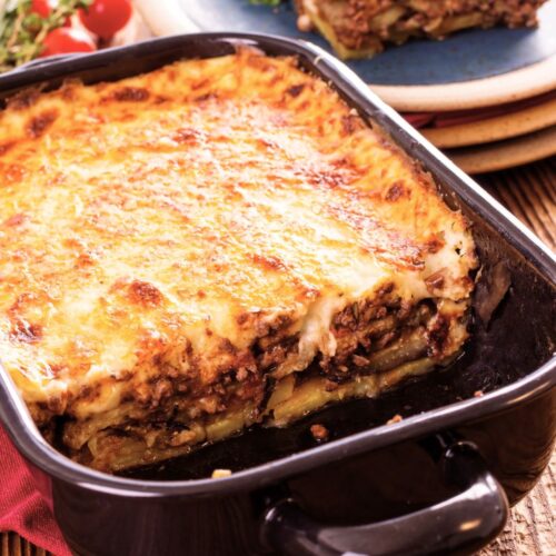 Griechische Moussaka Rezept 9 Traditionelle Griechische Moussaka im Blech.