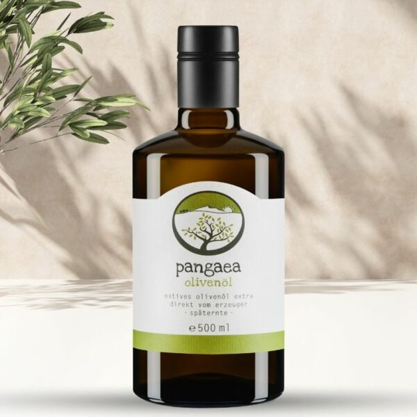 pangaea extra natives Olivenöl aus Griechenland, in 500ml dunkle Glasflasche mit speziellem Verschluss und Ausgießer